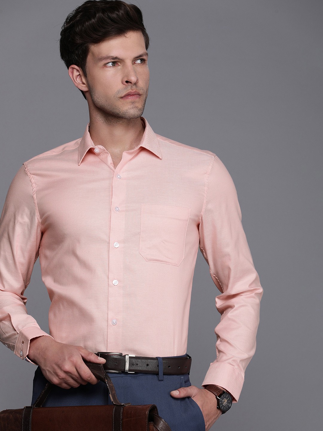 

Louis Philippe Self Design Slim Fit Pure Cotton Formal Shirt, Peach