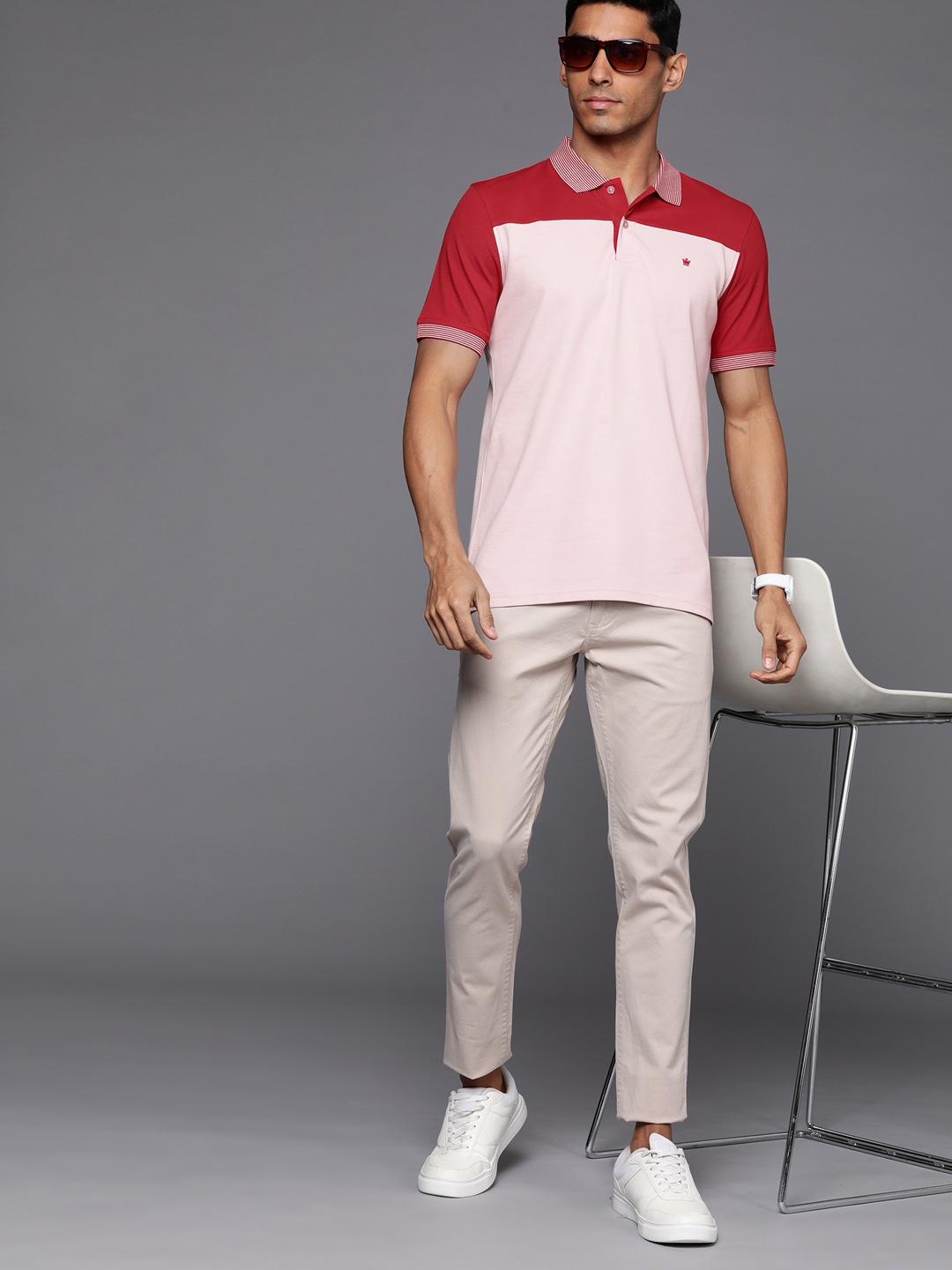 

Louis Philippe Colourblocked Polo Collar T-shirt, Pink
