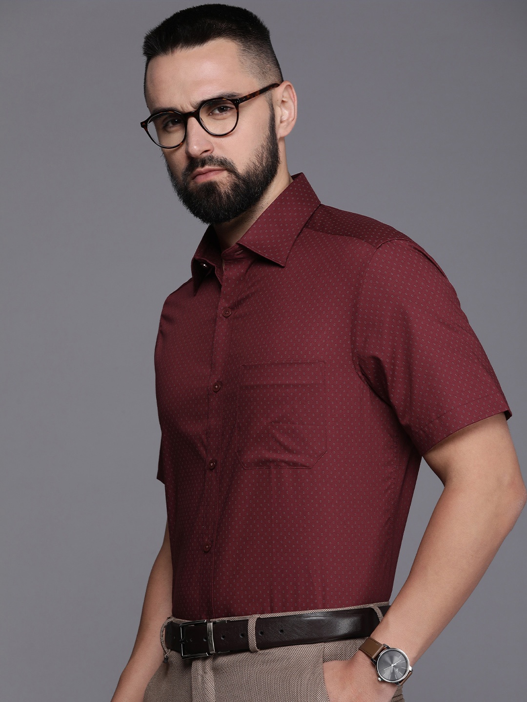 

Louis Philippe Self Design Pure Cotton Classic Fit Formal Shirt, Maroon