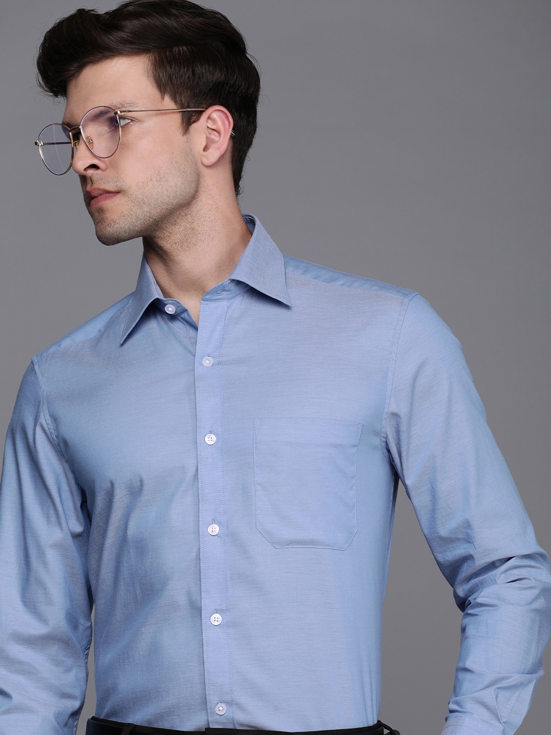 

Louis Philippe Solid Classic Fit Pure Cotton Formal Shirt, Blue
