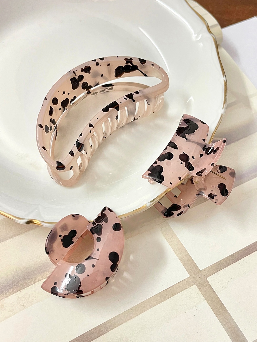 

Ayesha Set of 3 Claw Clip, Pink
