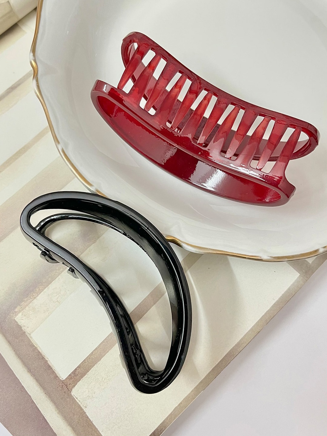 

Ayesha Set Of 2 Claw Clip, Maroon