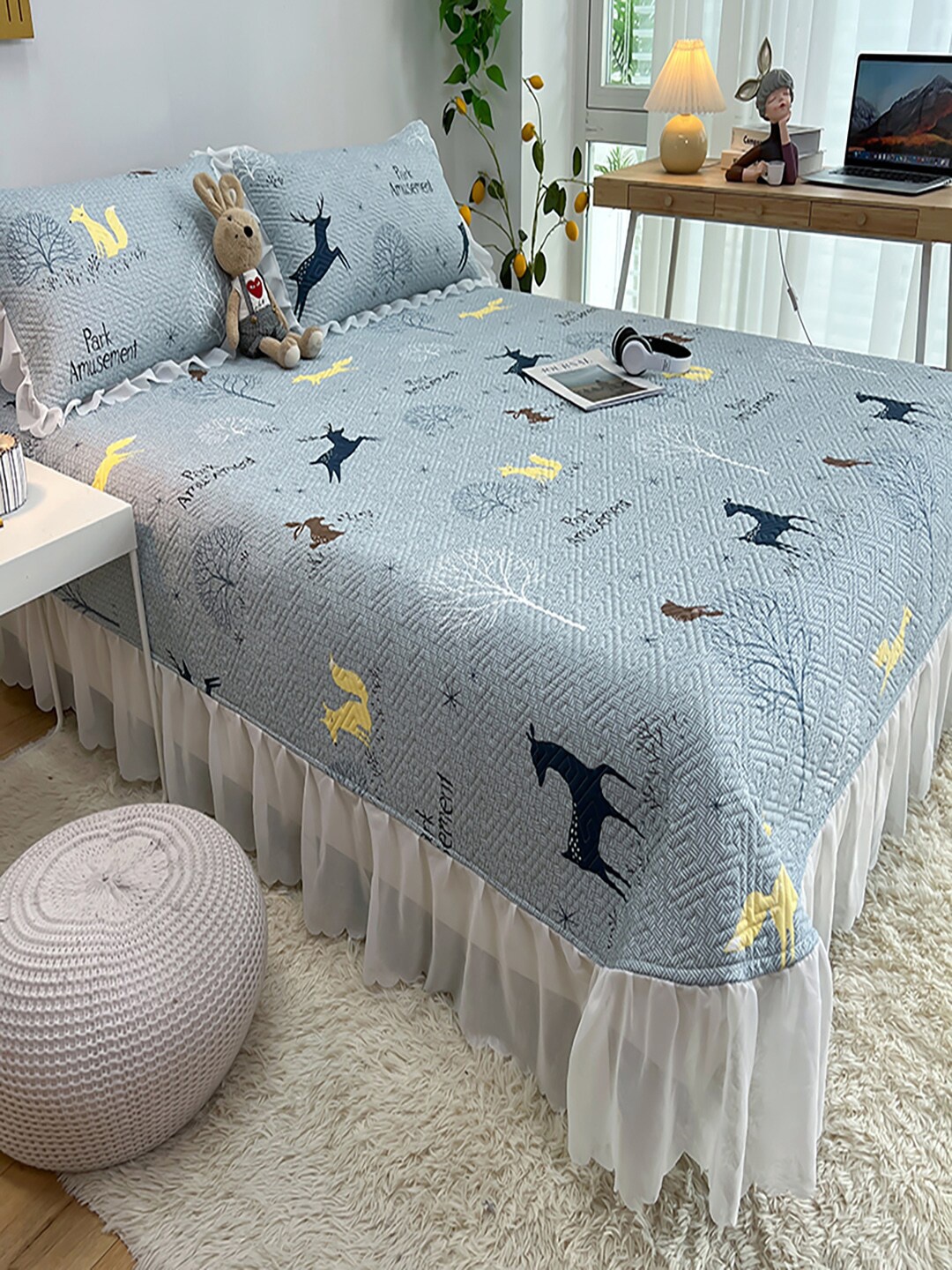 

JC Collection Grey & Yellow Printed Bed Cover With Pillow Covers