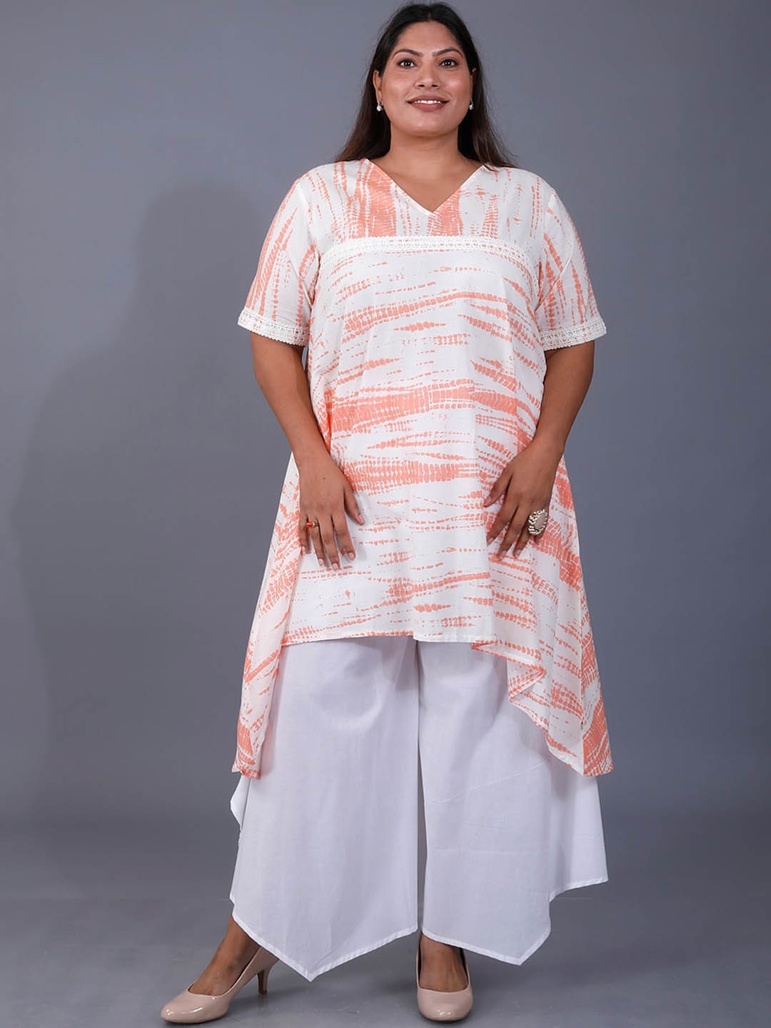 

Fabnest Curve Abstract Dyed V-Neck A-Line Kurta, Orange