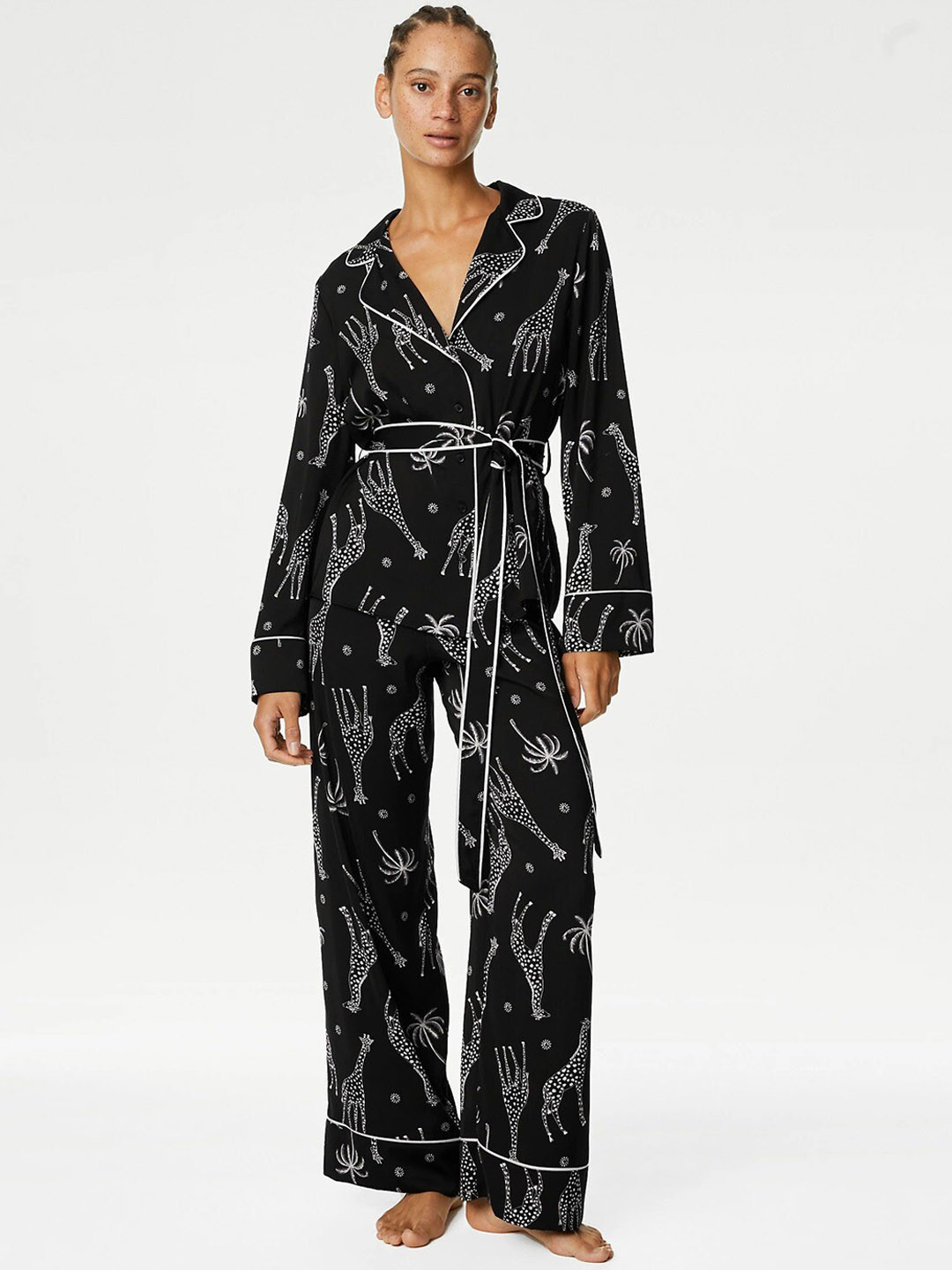 

Marks & Spencer Conversational Printed Lapel Collar Long Sleeves Night suit, Black