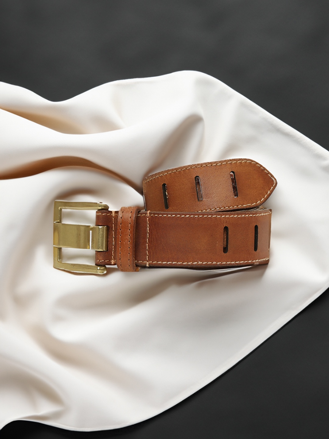 

ART N VINTAGE Men Textured Leather Casual Belt, Tan