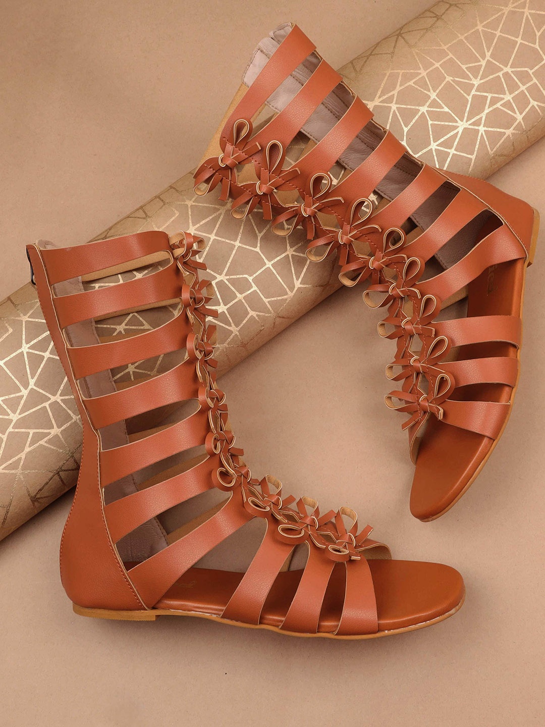 

DChica Mid Top Fabric Gladiators With Zip, Tan