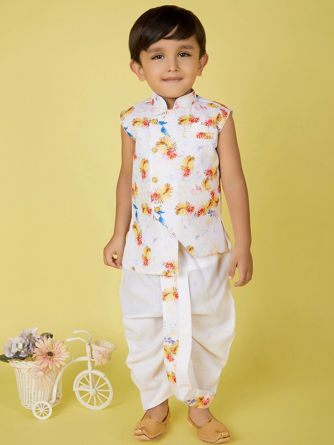 

KIDS FARM Boys Floral Printed Pure Cotton Angrakha Kurta with Dhoti Pants, White