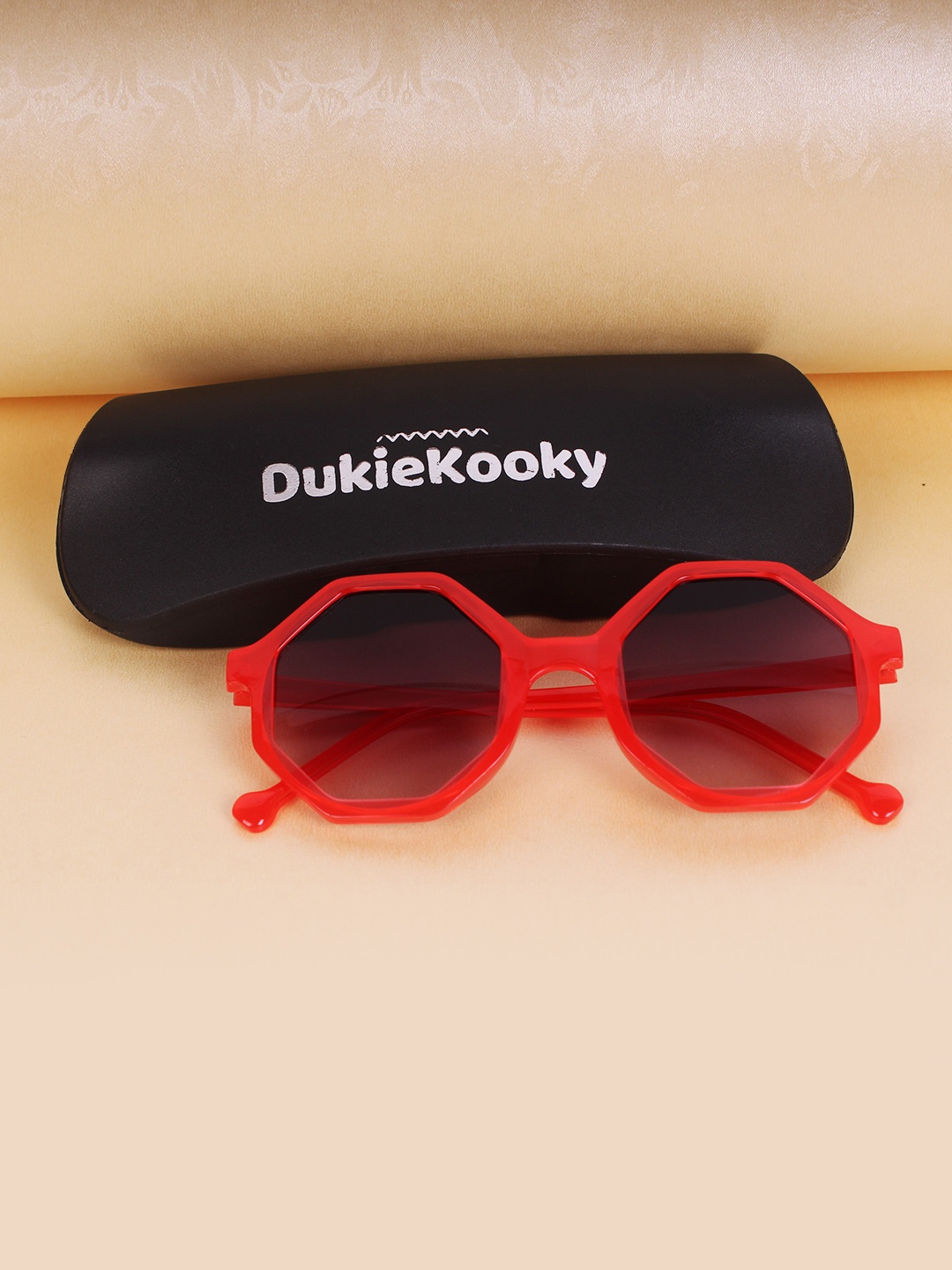 

DukieKooky Kids Round Sunglasses With UV Protected Lens DKSG408F, Black