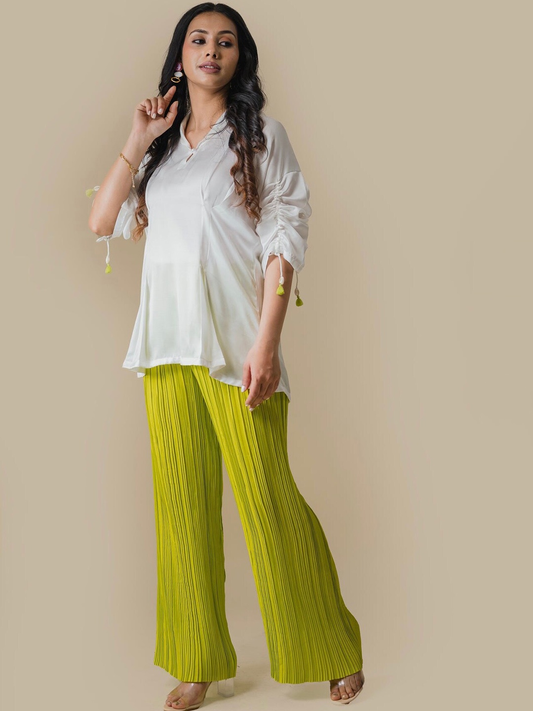 

INCHING INDIA Keyhole Neck Tie-Up Top & Palazzos, Off white