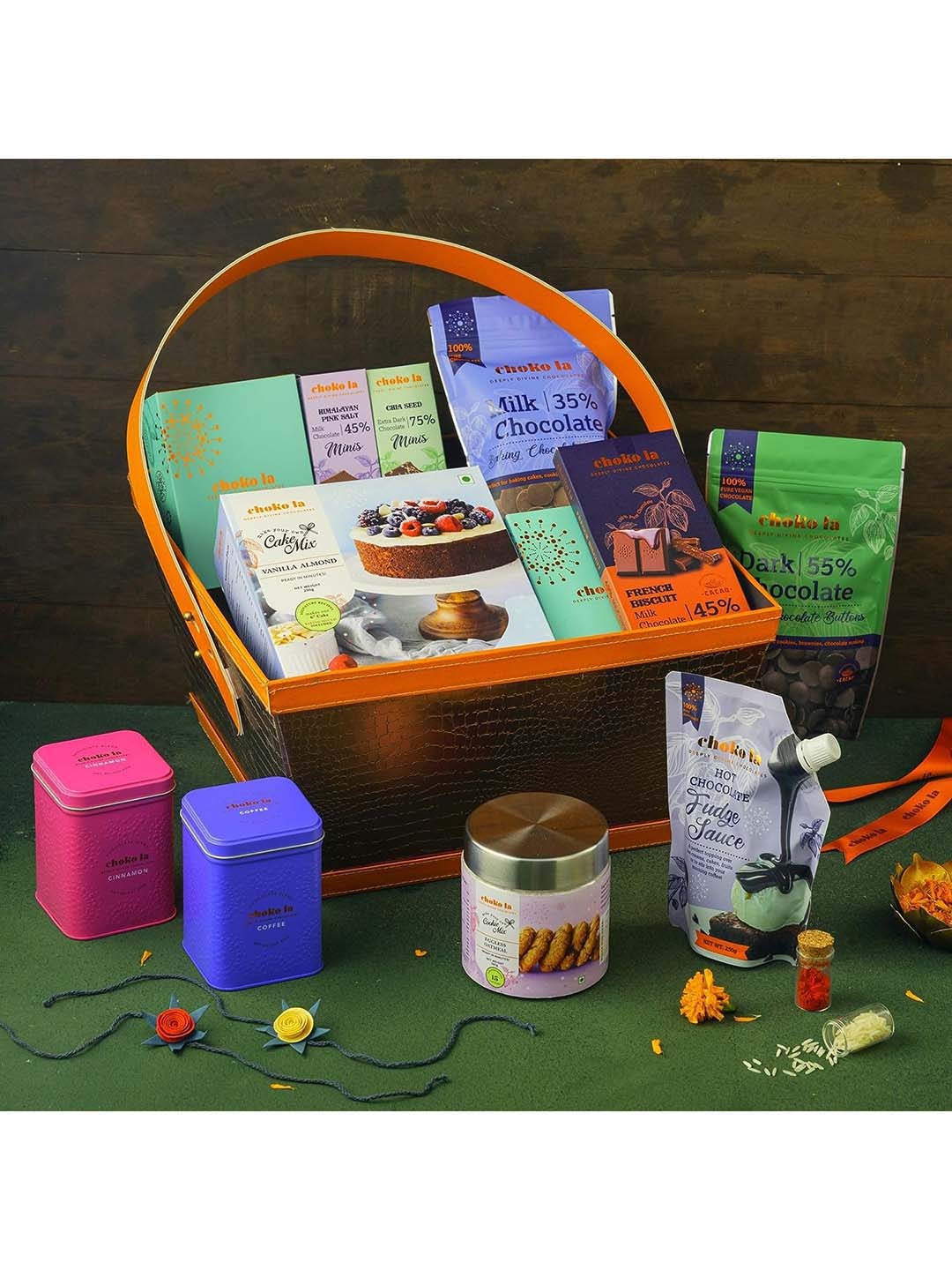 

choko la Celebration Leather Basket Hamper Chocolate Gift-2380 gm, Brown