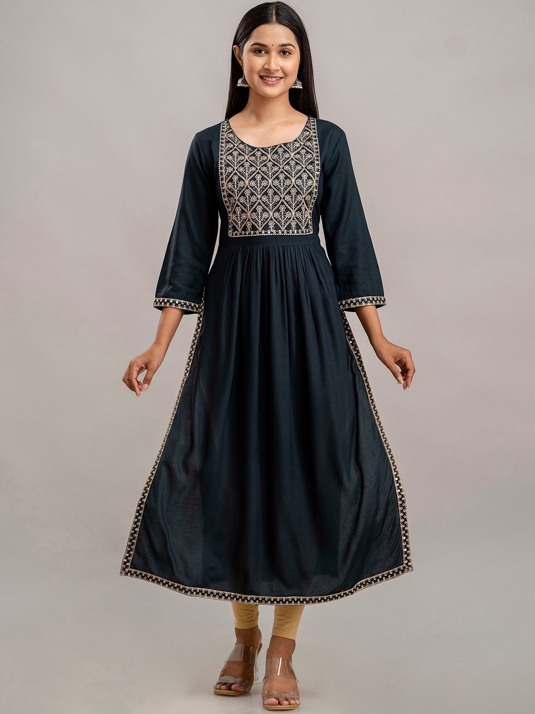 

Charu Ethnic Motifs Embroidered Sequinned High Slit Kurta, Teal