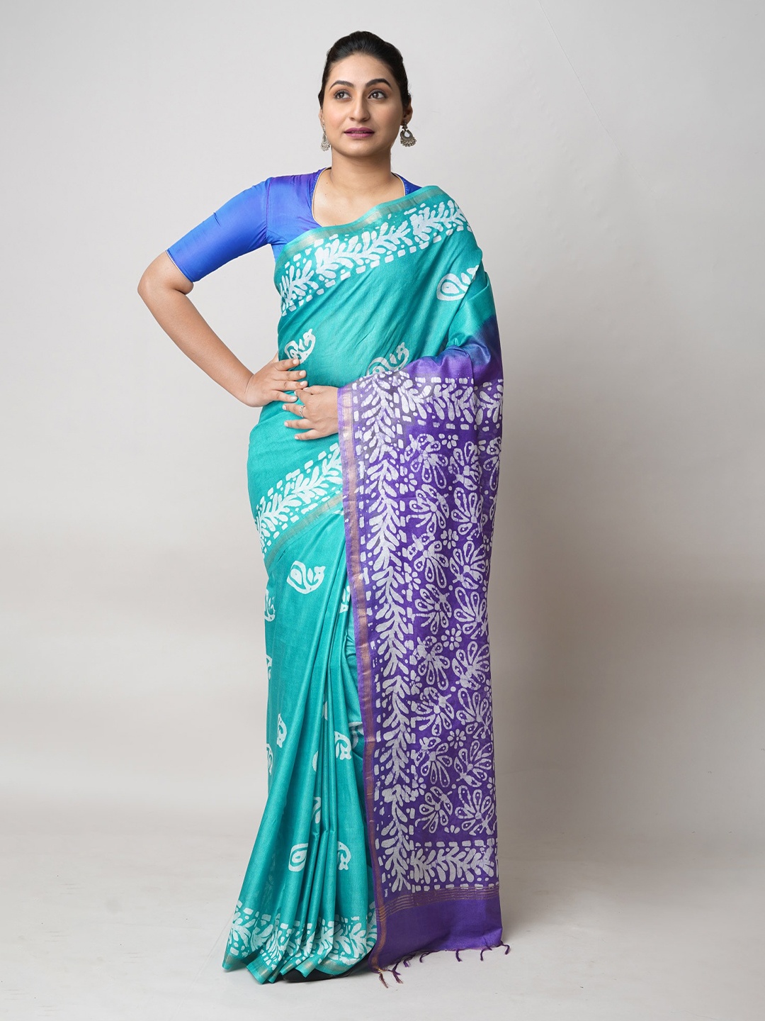 

Unnati Silks Batik Printed Zari Silk Cotton Chanderi Saree, Green