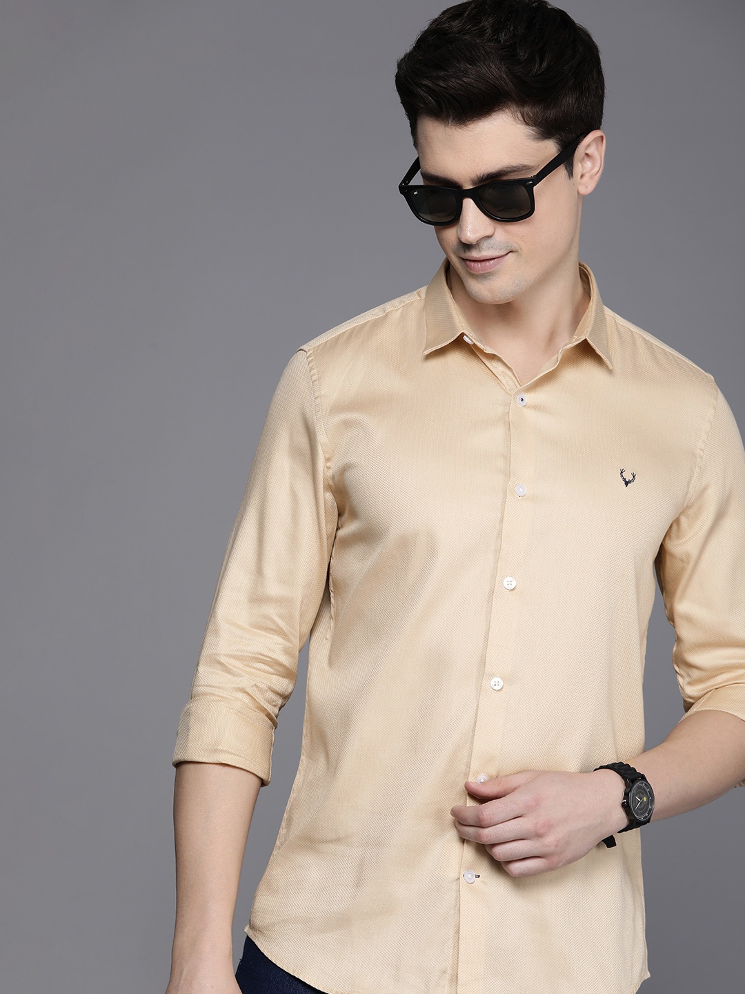 

Allen Solly Sport Comfy Slim Fit Textured Pure Cotton Casual Shirt, Beige