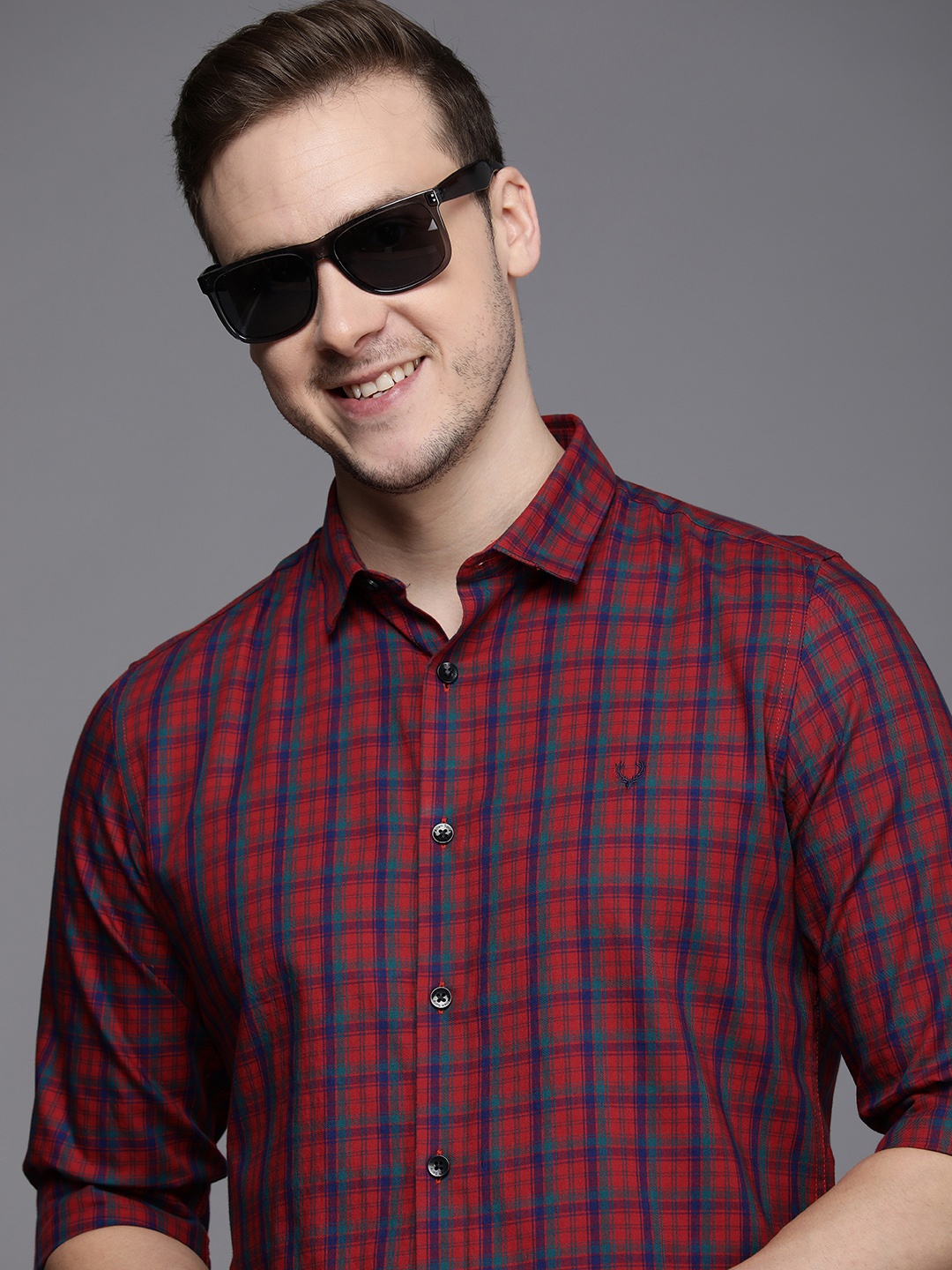 

Allen Solly Sport Slim Fit Checked Pure Cotton Casual Shirt, Red
