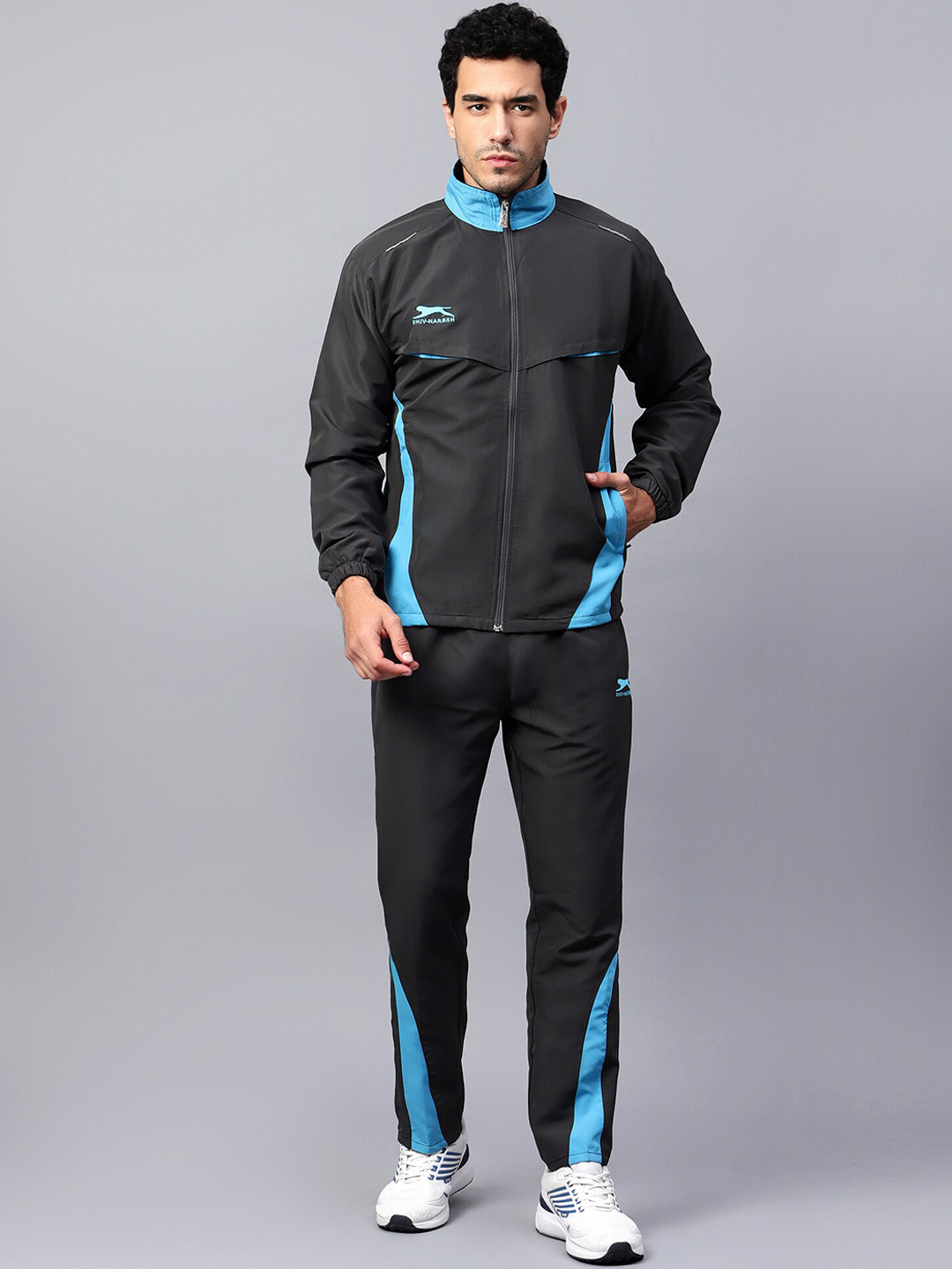 

Shiv Naresh Colorblocked With Printed Detail Hooded Tracksuits, Black