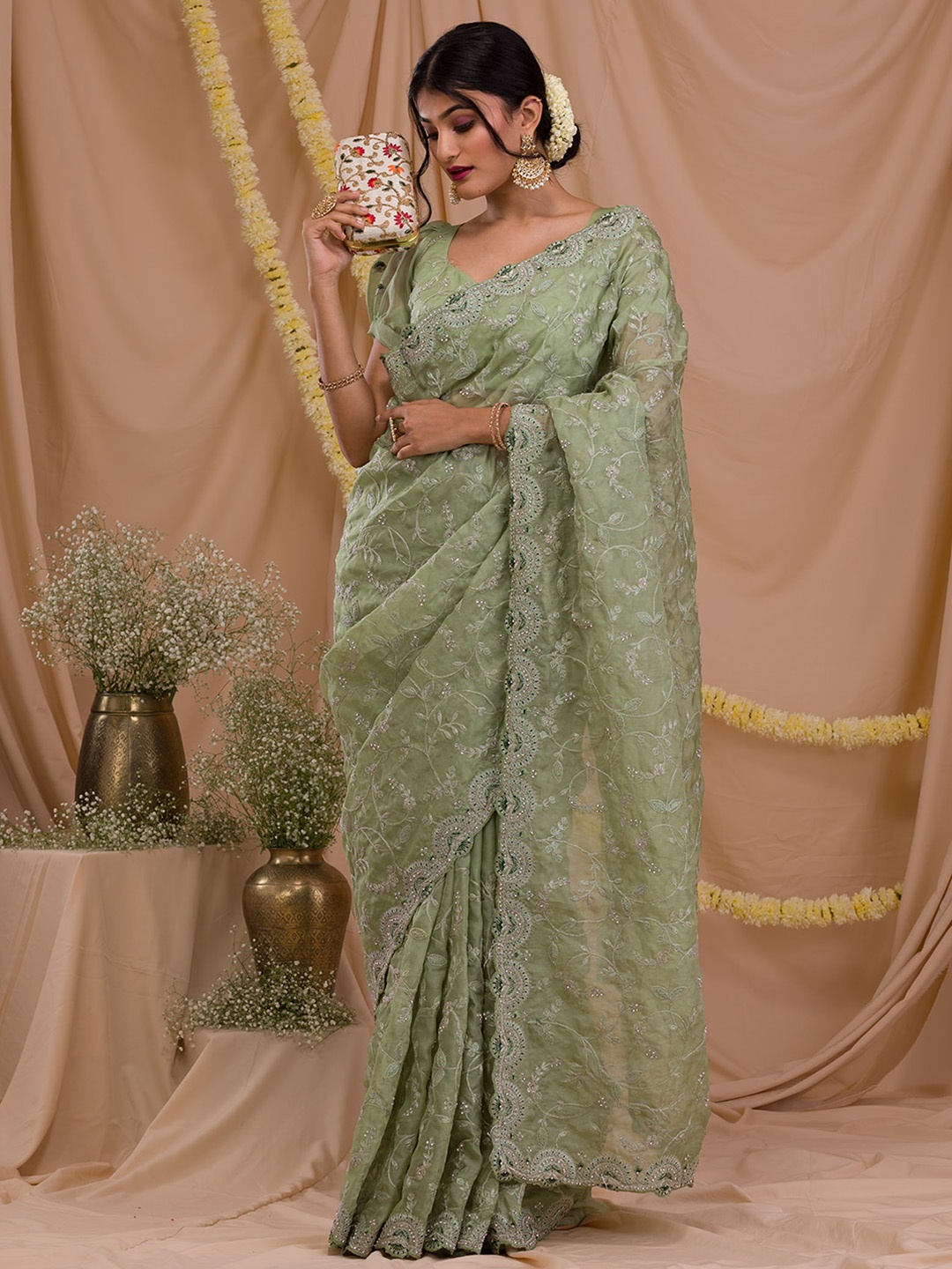 

Koskii Floral Embroidered Supernet Saree, Green
