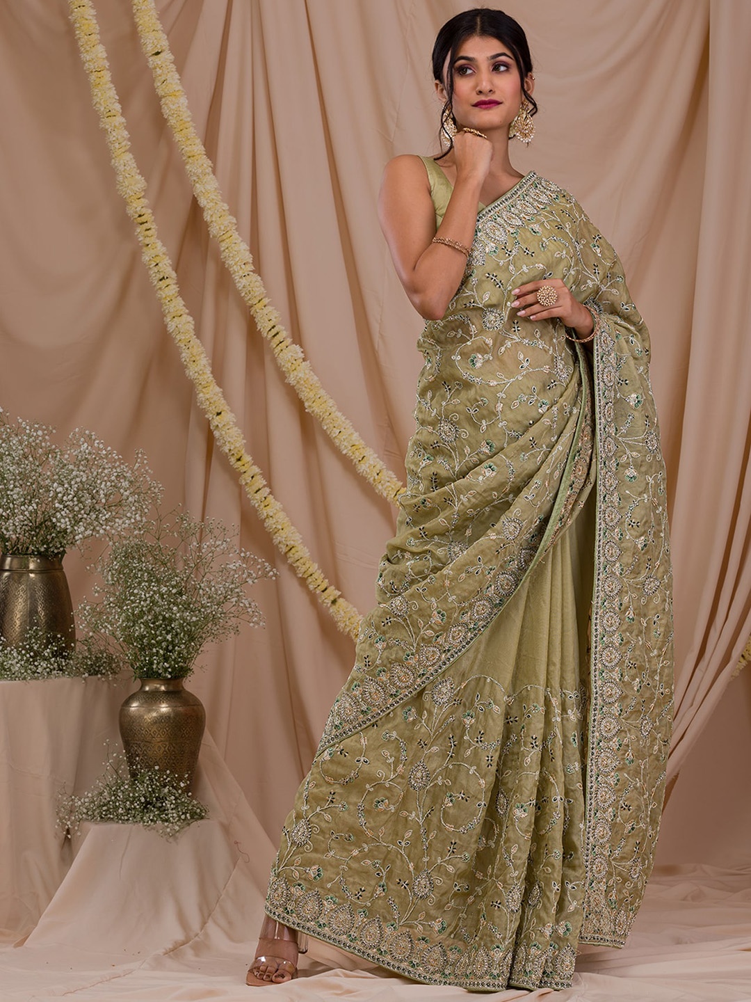 

Koskii Floral Embroidered Supernet Saree, Green