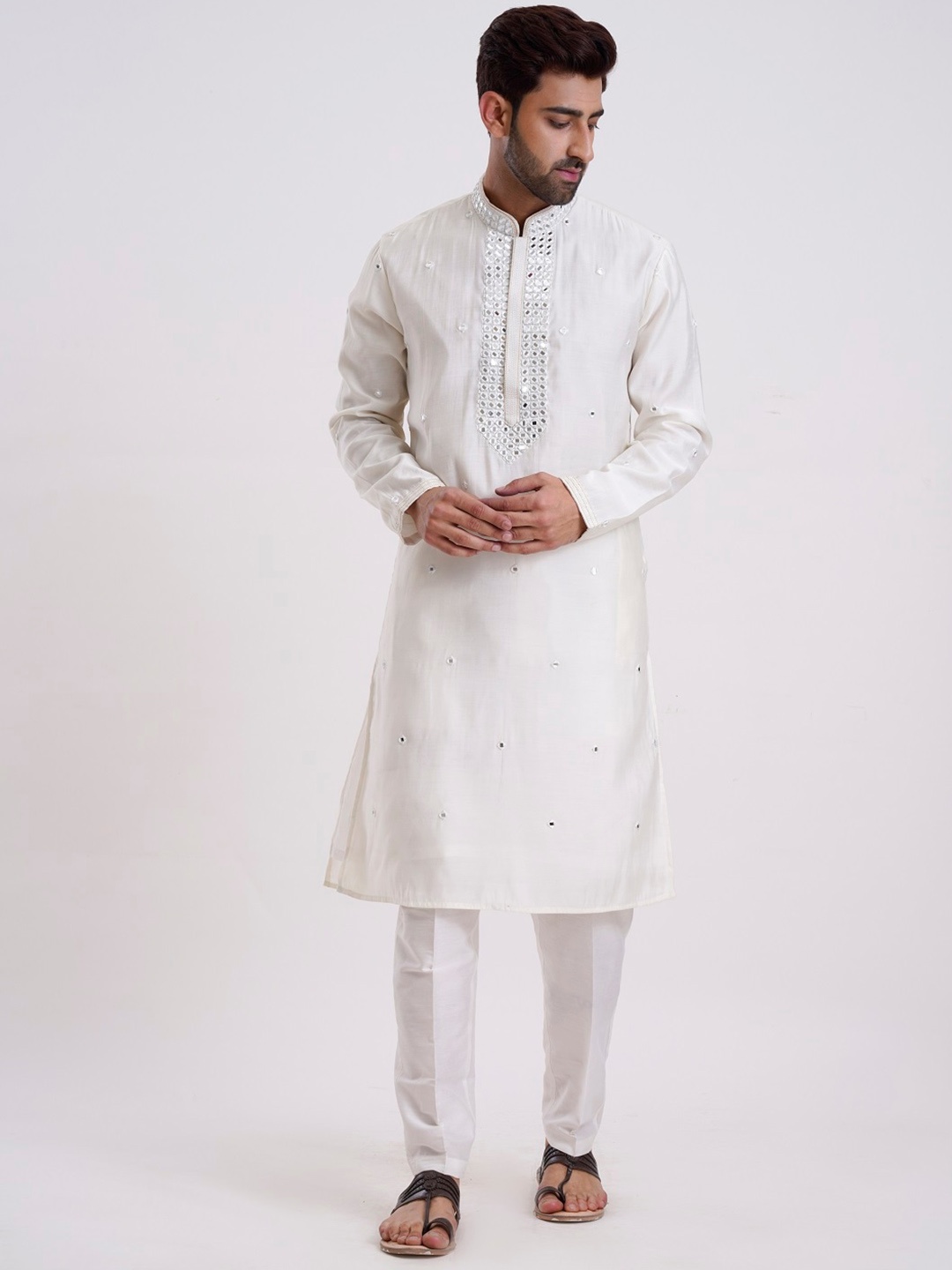 

KALPRAAG Off White Cotton Silk Mirror Work Kurta