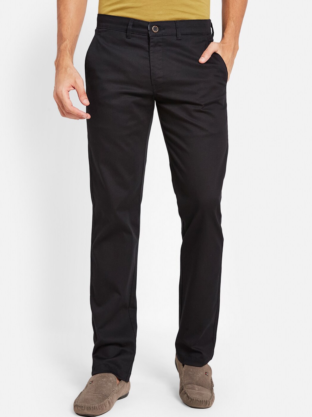 

Octave Men Mid-Rise Cotton Chinos, Black