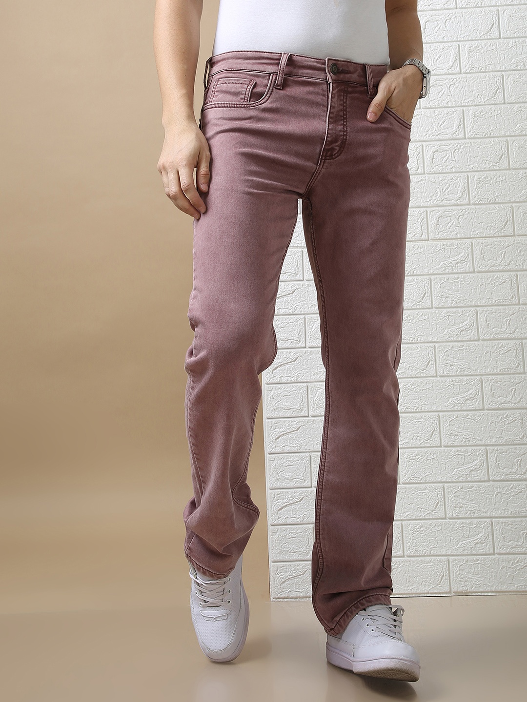 

VUDU Men Clean Look Comfort Relaxed Fit Stretchable Jeans, Red
