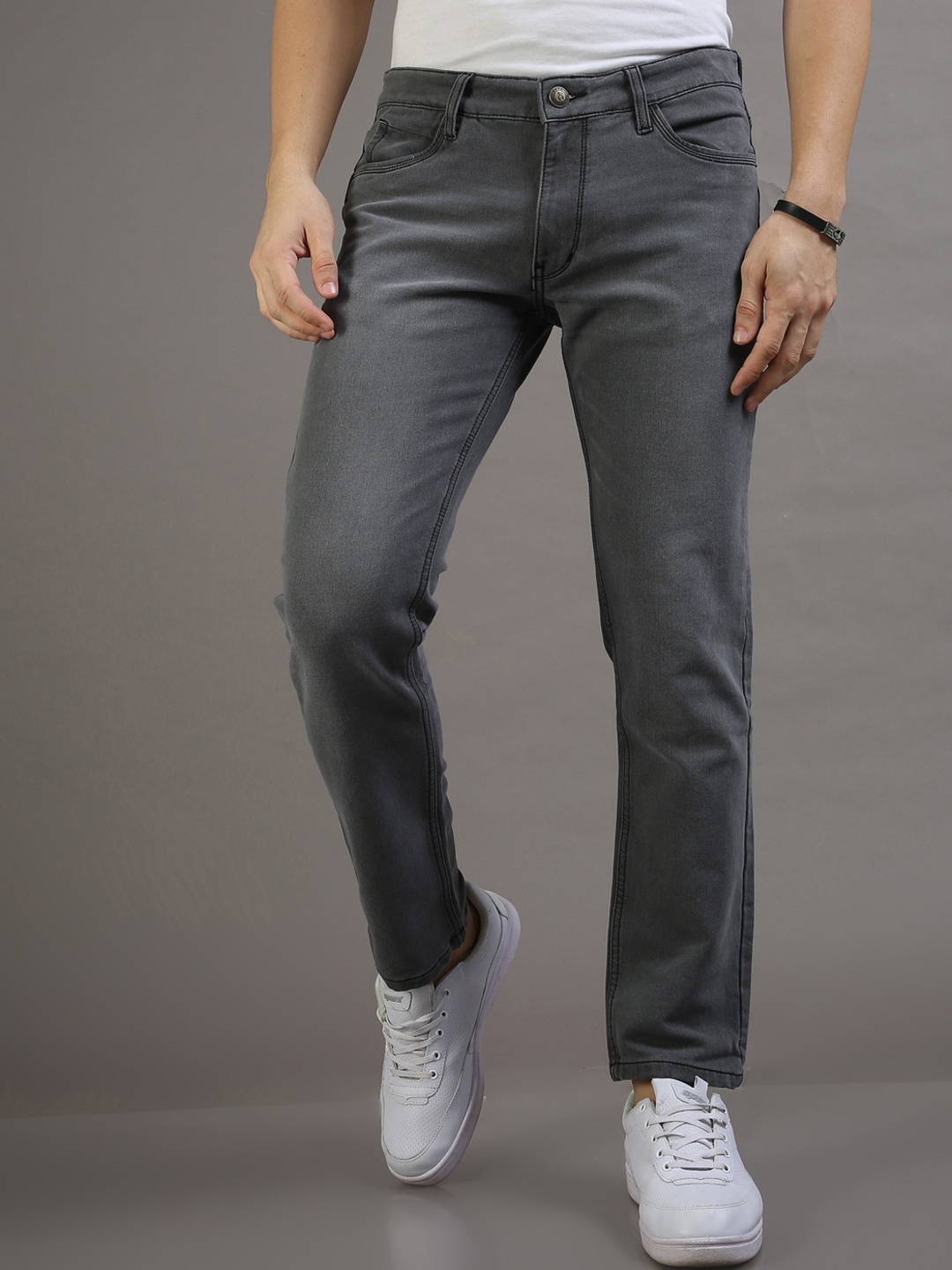 

VUDU Men Clean Look Narrow Mid-Rise Stretchable Jeans, Grey