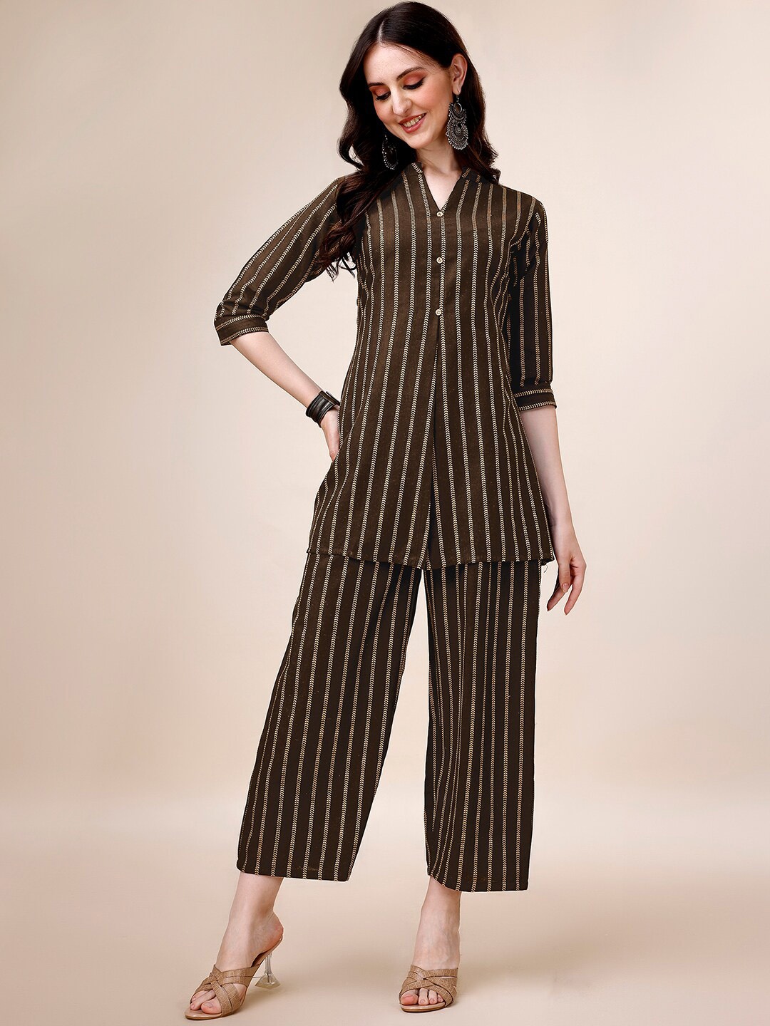 

KALINI Striped Mandarin Collar Three-Quarter Sleeves Kurta Set, Brown