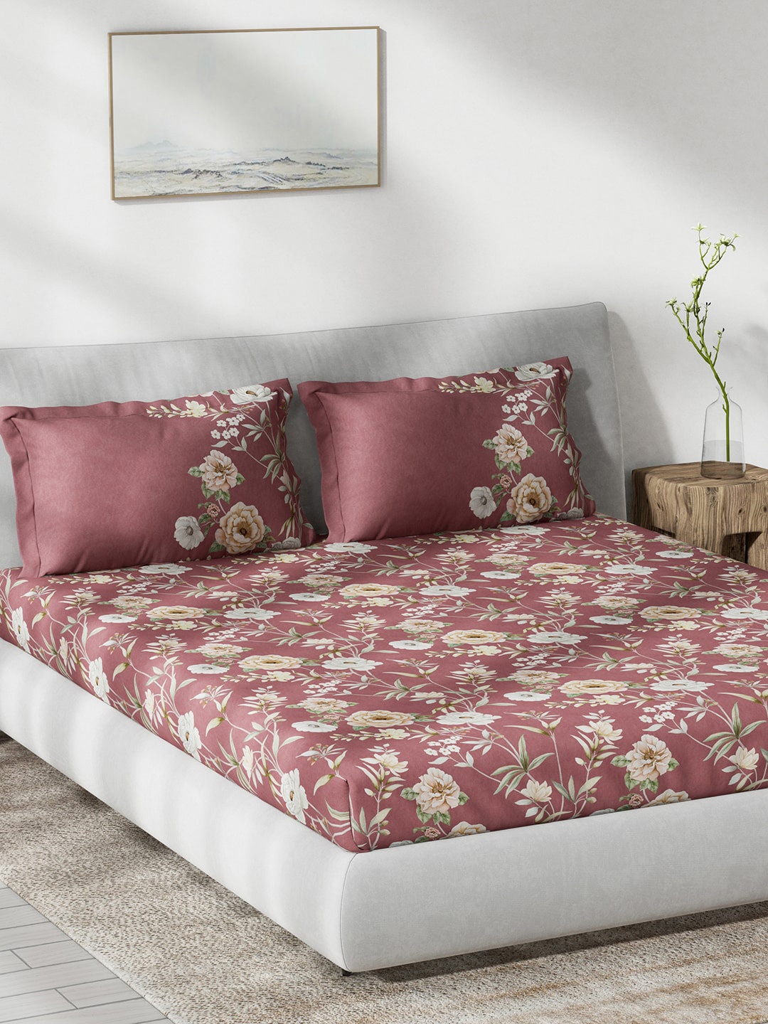 

DDecor Red & White Floral Cotton 140 TC Queen Bedsheet With 2 Pillow Covers