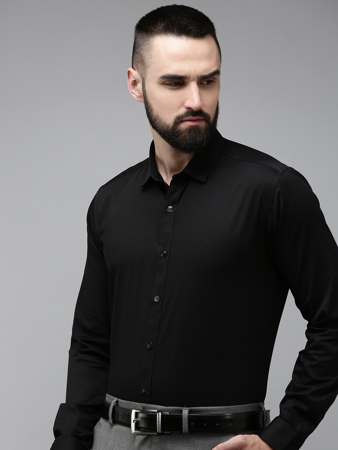 

V Dot Men Pure Cotton Slim Fit Formal Shirt, Black