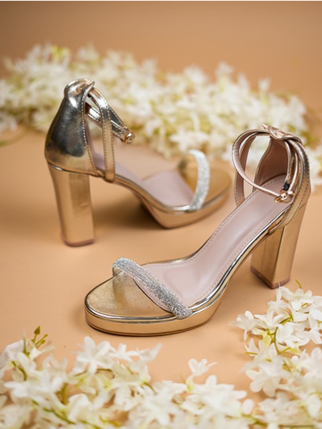 

THE WHITE POLE Open Toe Block Heels, Gold