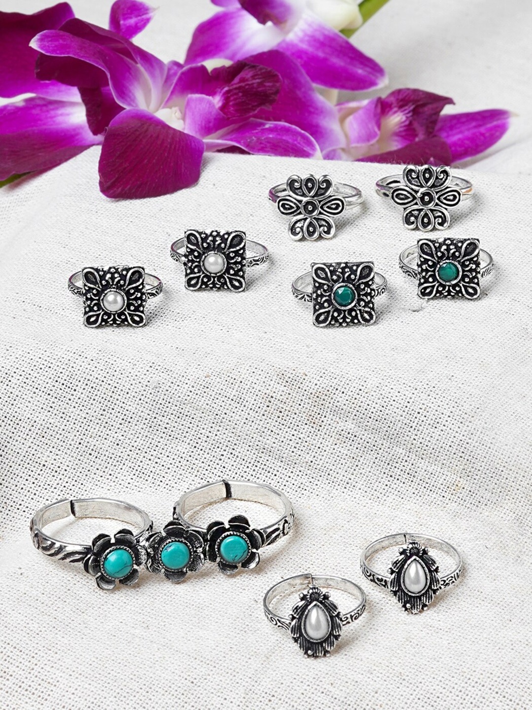 

TEEJH Set Of 5 Oxidised Silver Plated Stone Studded Toe Rings