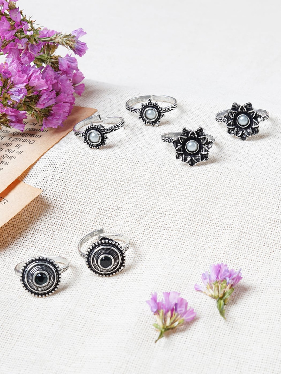 

TEEJH Set Of 3 Oxidised Silver-Plated Stone-Studded Toe Rings