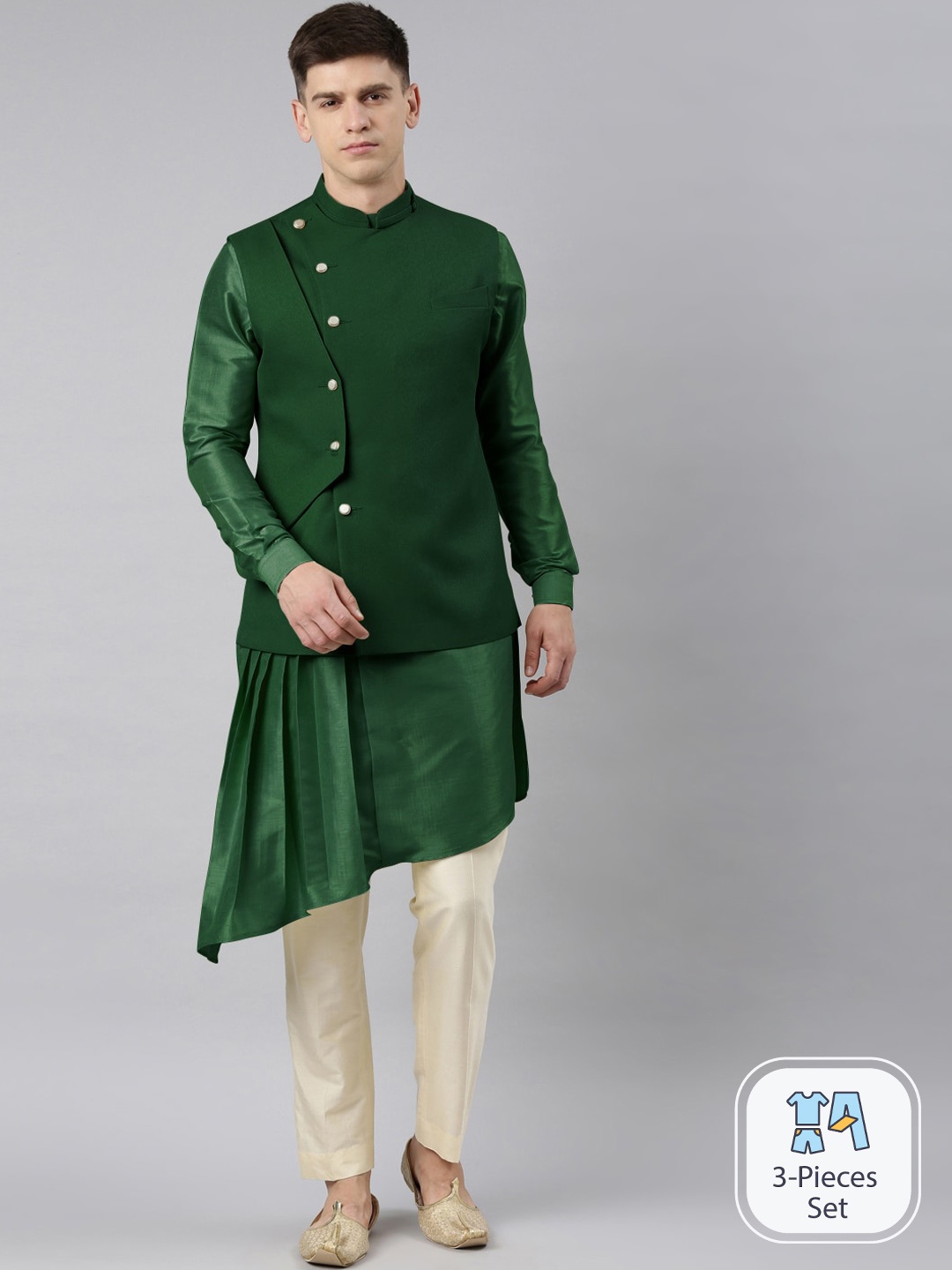 

TheEthnic.Co Mandarin Collar Pleated Kurta With Pyjama & Nehru jacket, Green