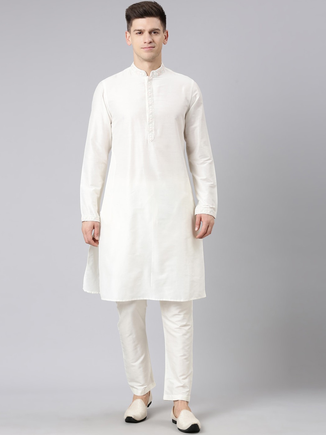 

TheEthnic.Co Mandarin Collar Thread Work Straight Kurta With Pyjamas, Cream