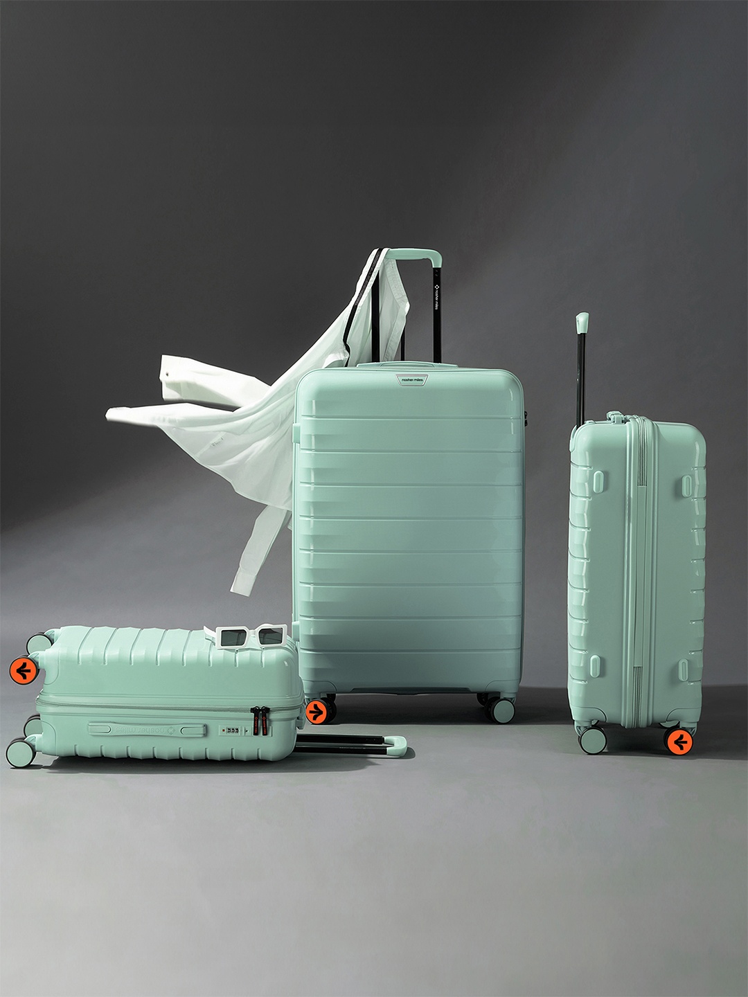 

Nasher Miles Vienna Polypropylene Set of 3 S/M/L Cool Mint Trolley Bags (55-65-75 cm), Sea green