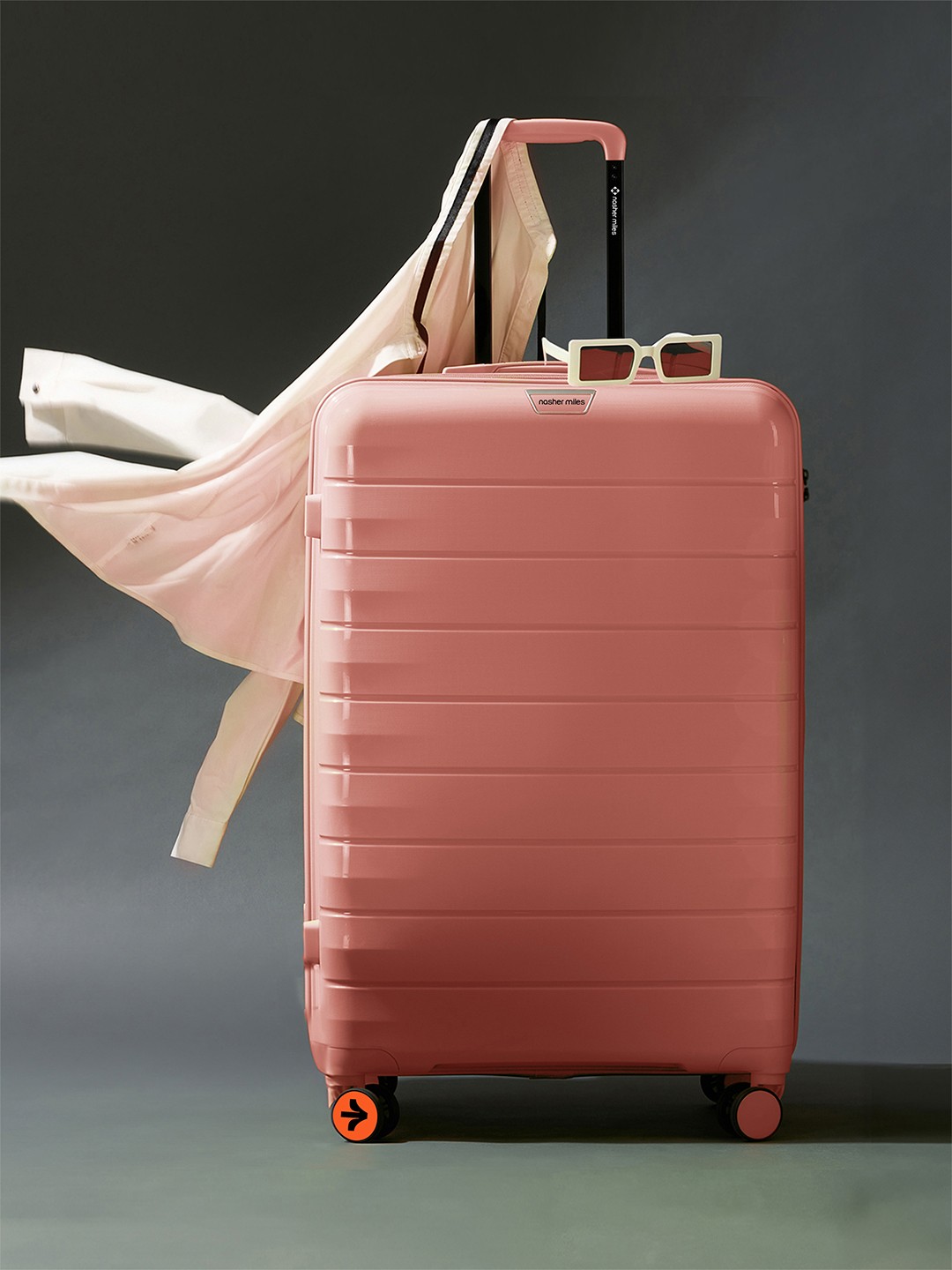 

Nasher Miles Vienna Polypropylene Medium Pink Trolley Bag - 24 Inch (65 cm)
