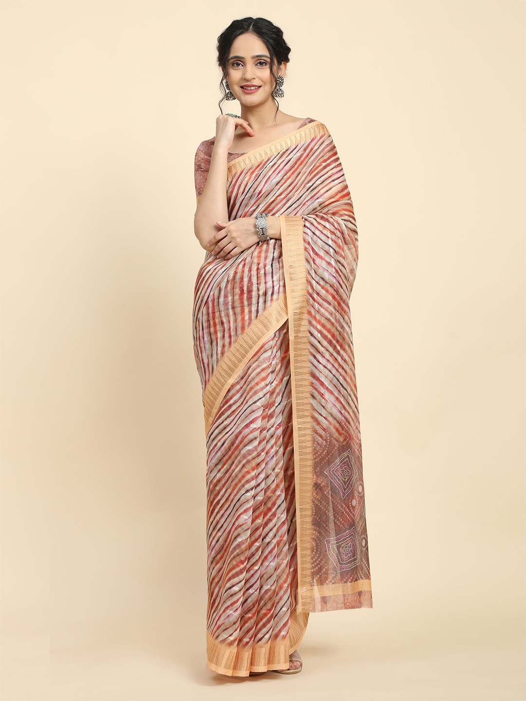 RACHNA Leheriya Printed Zari Saree, White