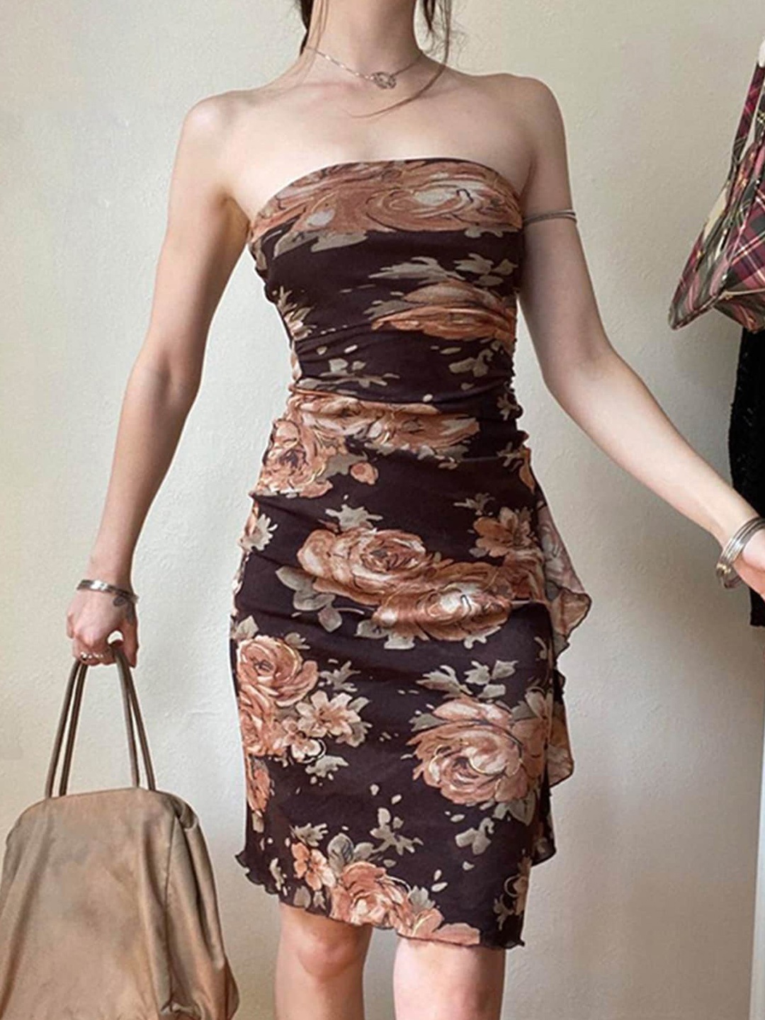 

LULU & SKY Brown Floral Print Off-Shoulder Bodycon Dress