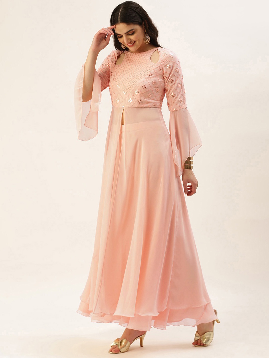 

Ethnovog Floral Embroidered Flared Sleeves Sequinned High-Slit Fusion Kurta, Peach