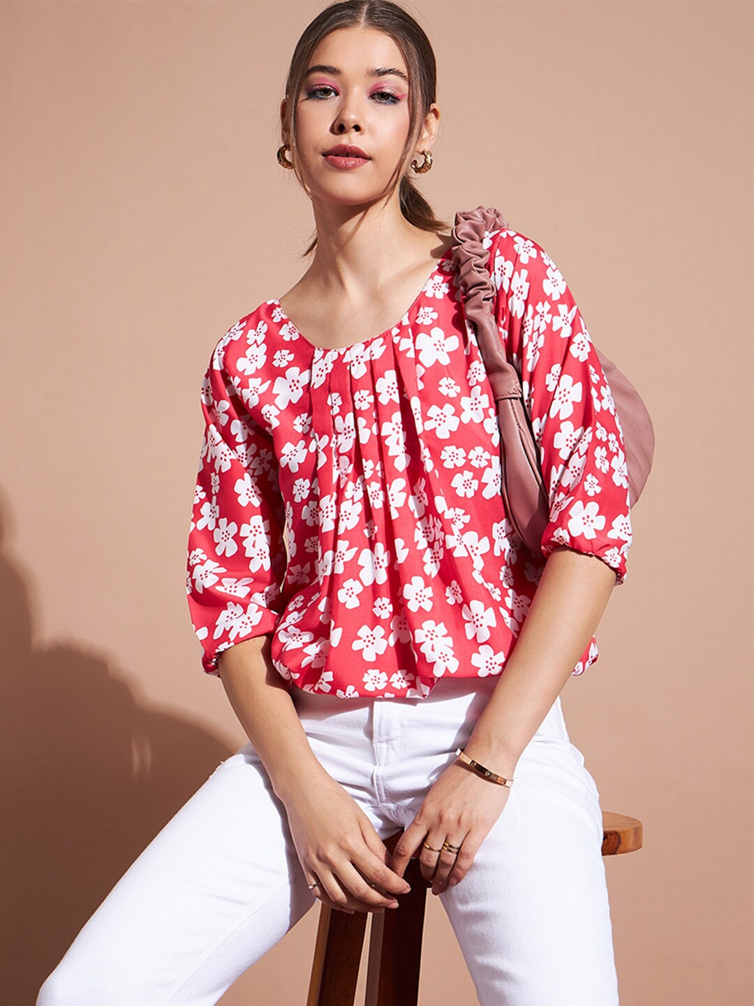 

DressBerry Pink & White Floral Printed Pleated Round Neck Regular Top