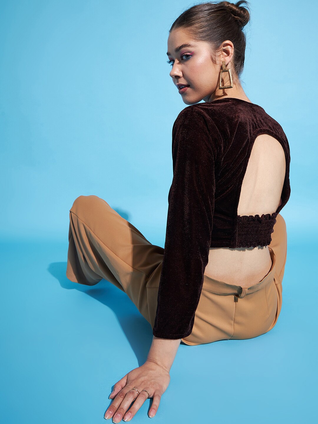 DressBerry Brown Round Neck Smocked Velvet Crop Top