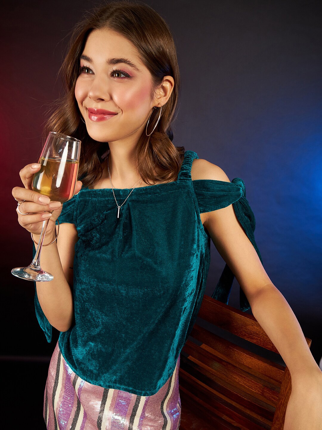 DressBerry Green Shoulder Straps Tie-Ups Velvet Regular Top