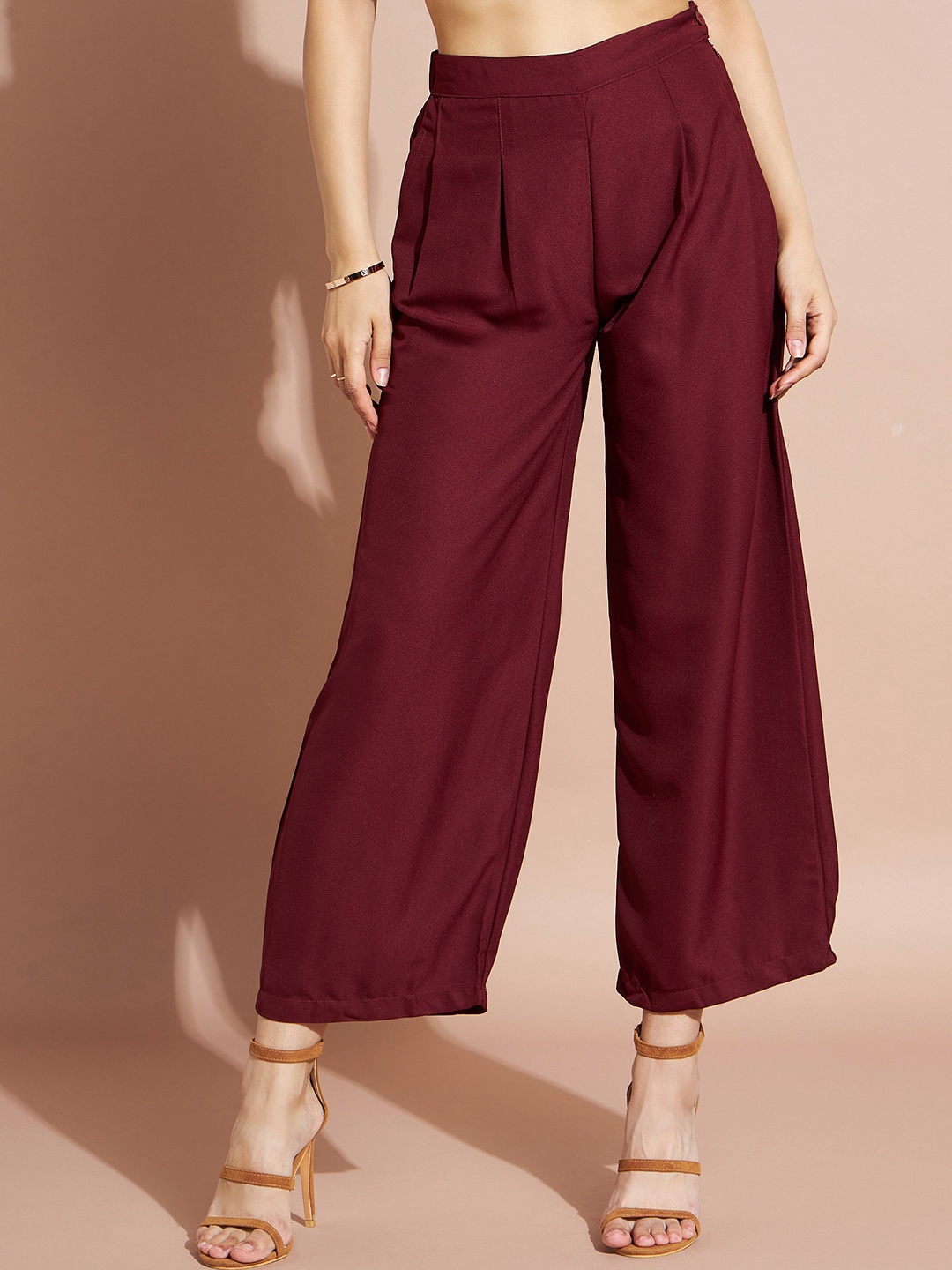 

DressBerry Women Mid-Rise Pleated Cropped Parallel Trousers, Maroon