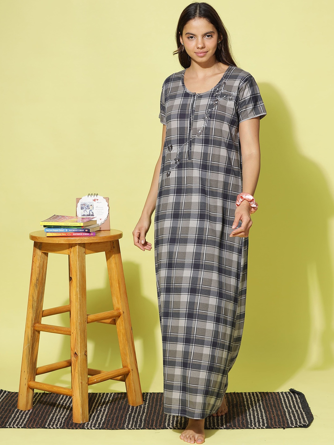 

9shines Label Checked Pure Cotton Maxi Nightdress, Black