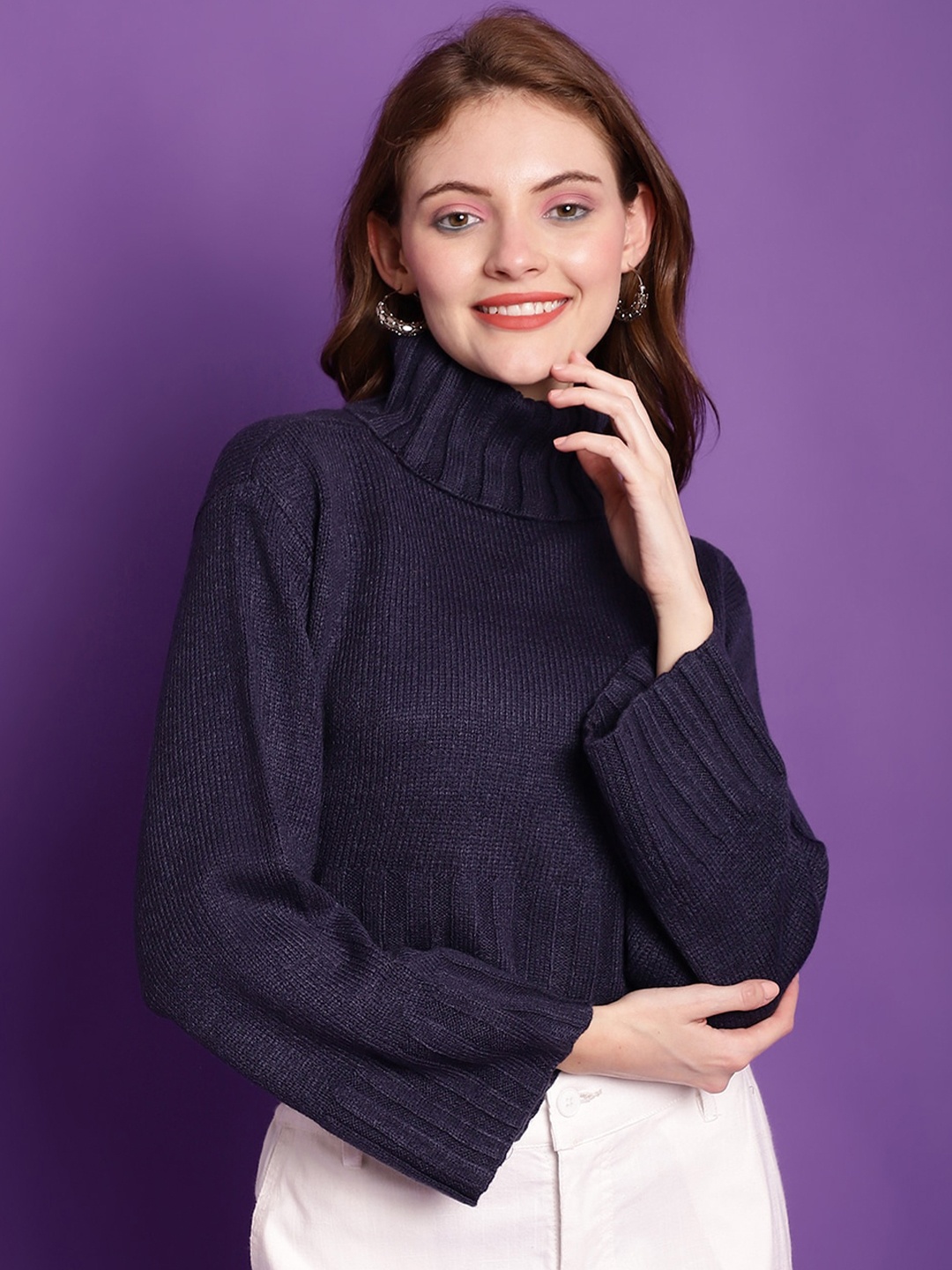 

TAG 7 Turtle Neck Woollen Crop Pullover, Navy blue