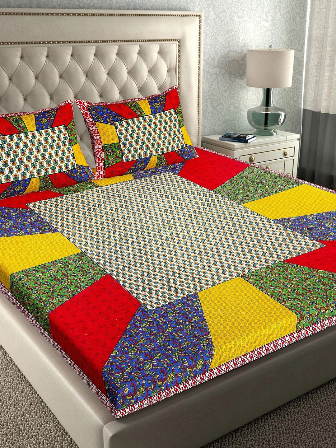 

Rajasthanikart Red & Blue Floral 110 TC Queen Bedsheet with 2 Pillow Covers