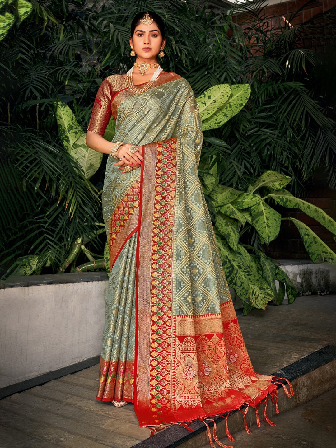 

Mitera Ethnic Motifs Woven Design Zari Detail Organza Saree, Grey