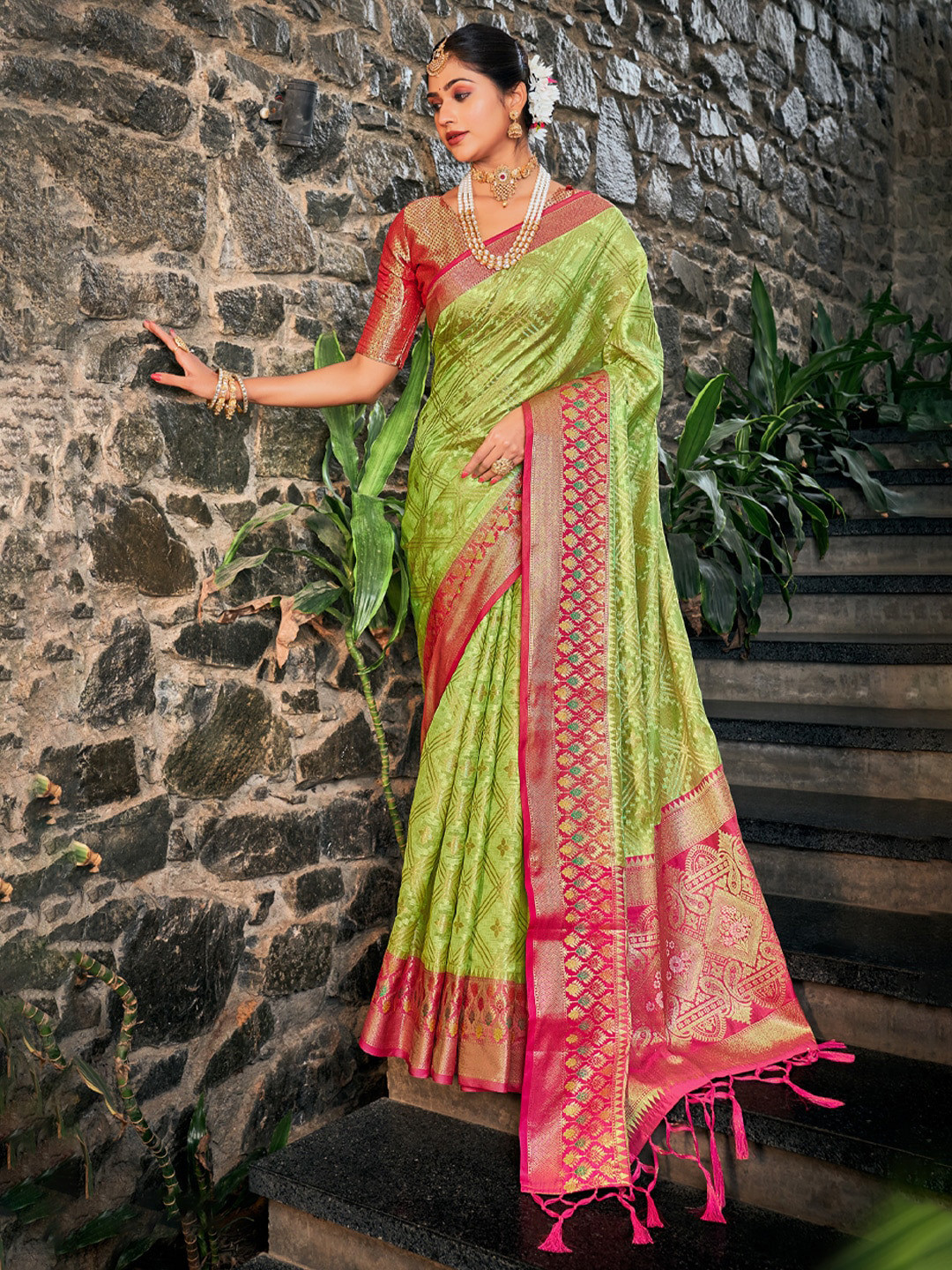 

Mitera Ethnic Motifs Woven Design Zari Detail Organza Saree, Green