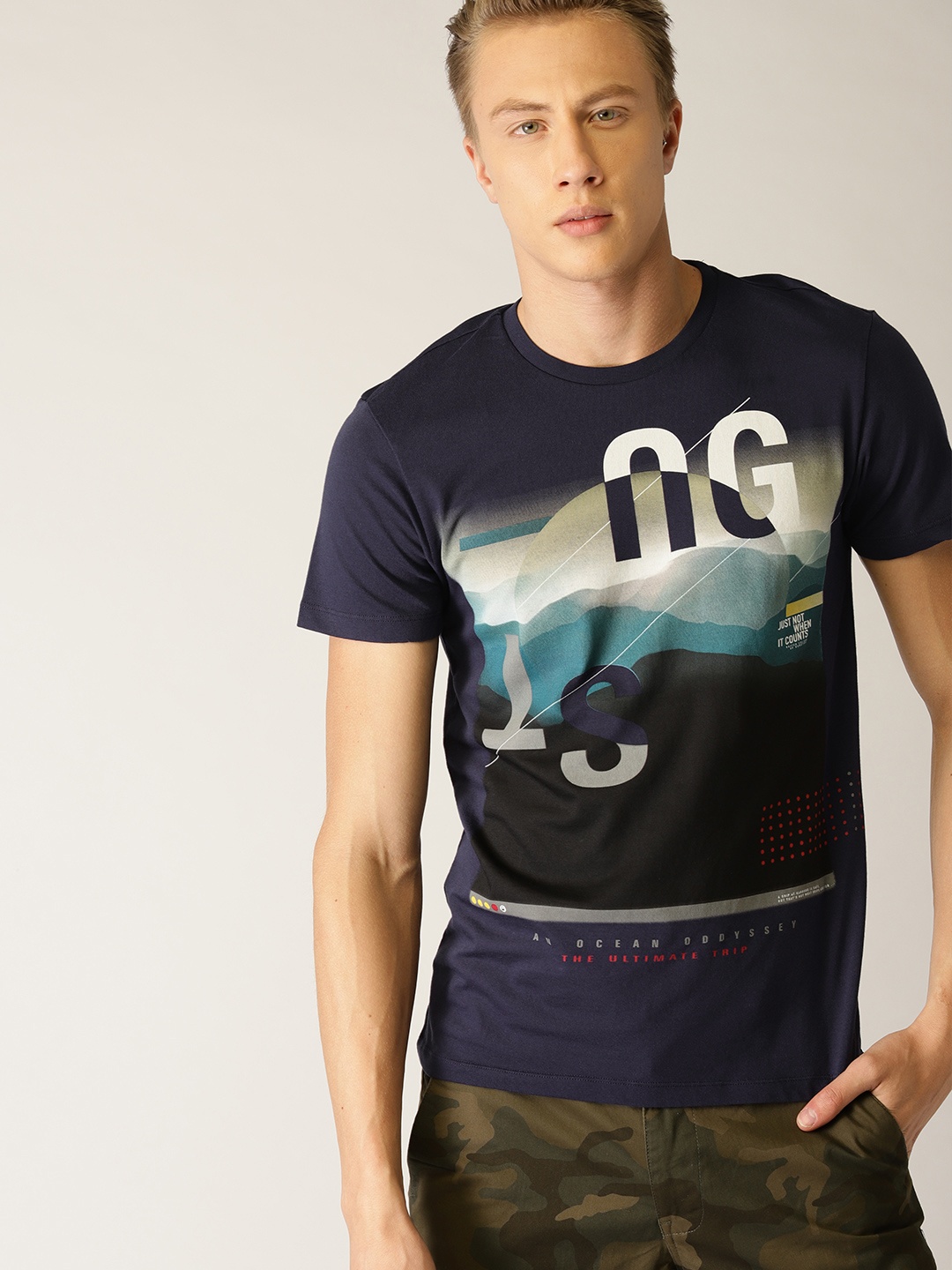 

United Colors of Benetton Men Navy Blue Printed Round Neck T-shirt