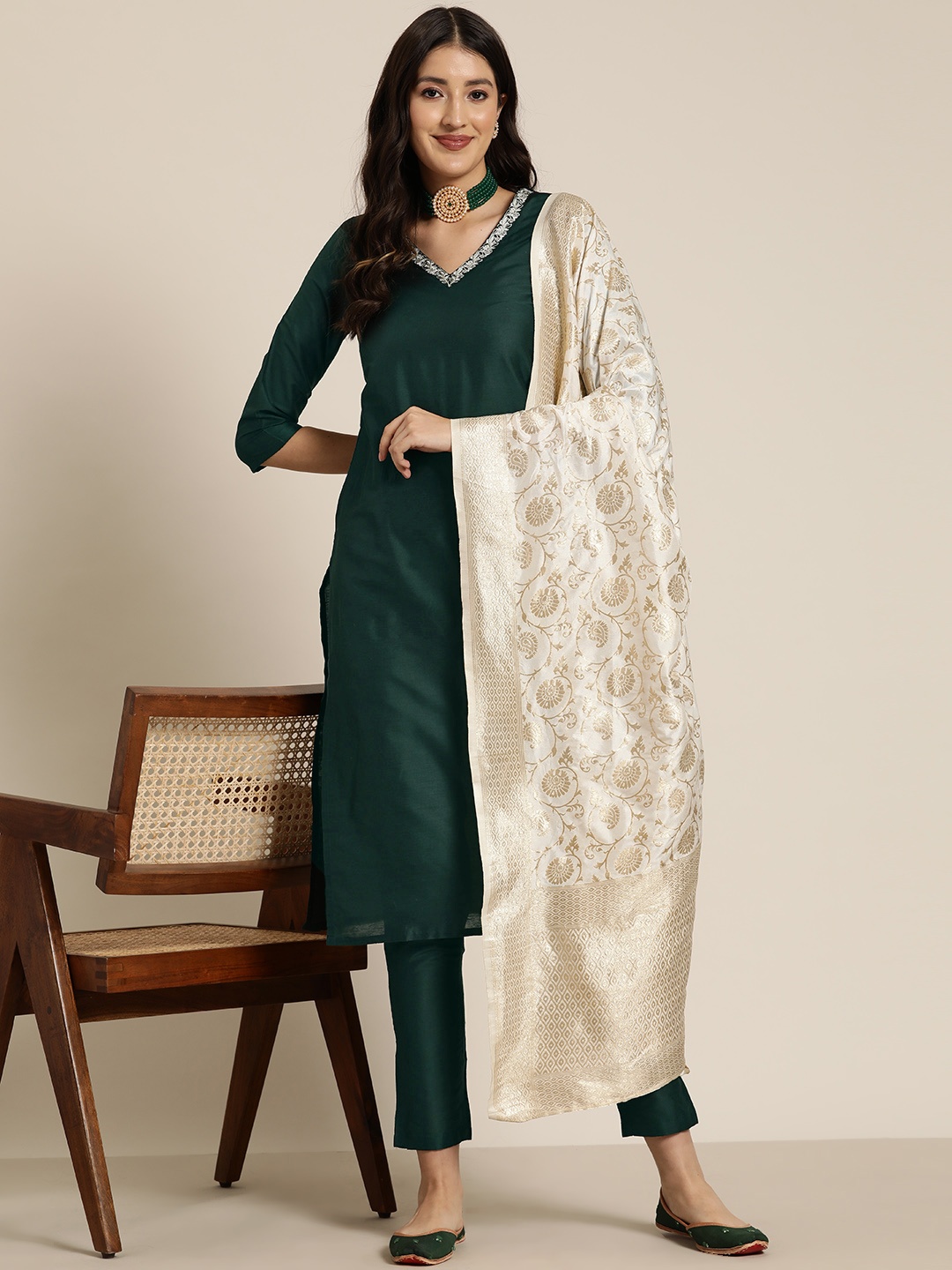 

HERE&NOW Women Kurta with Trousers & Zari Dupatta, Green